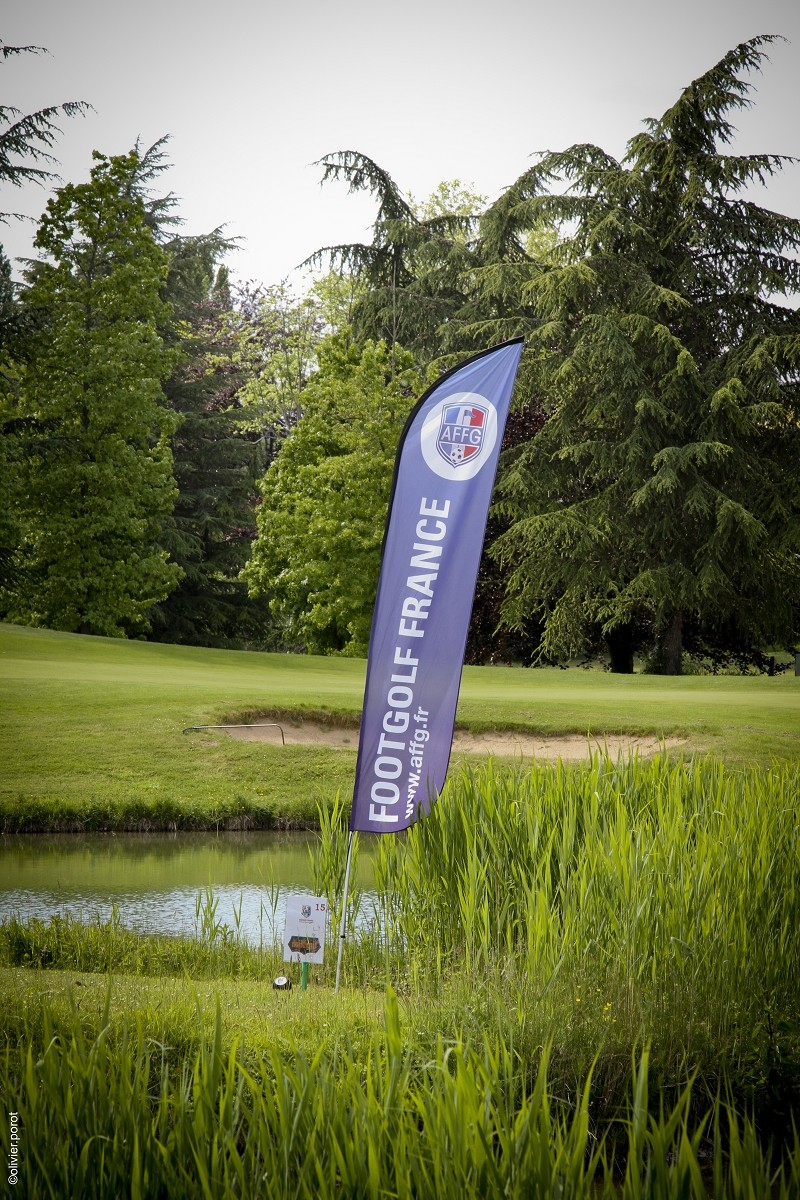 24-footgolf-r-emilie-alexandrine.jpeg