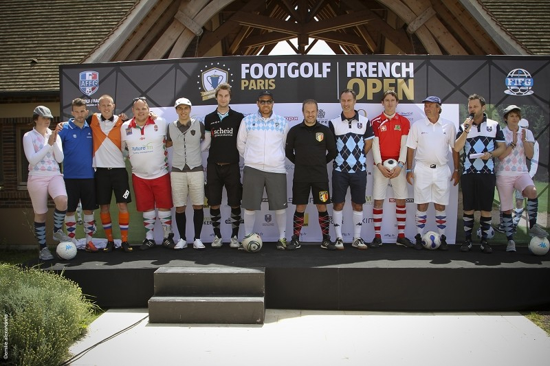 8-footgolf-r-emilie-alexandrine.jpeg